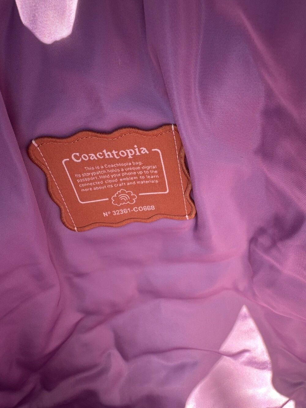 Coach Coachtopia Loop Flat Tote with Cloud Quilting Purple Violet Orchid C0668 - Picture 8 of 8